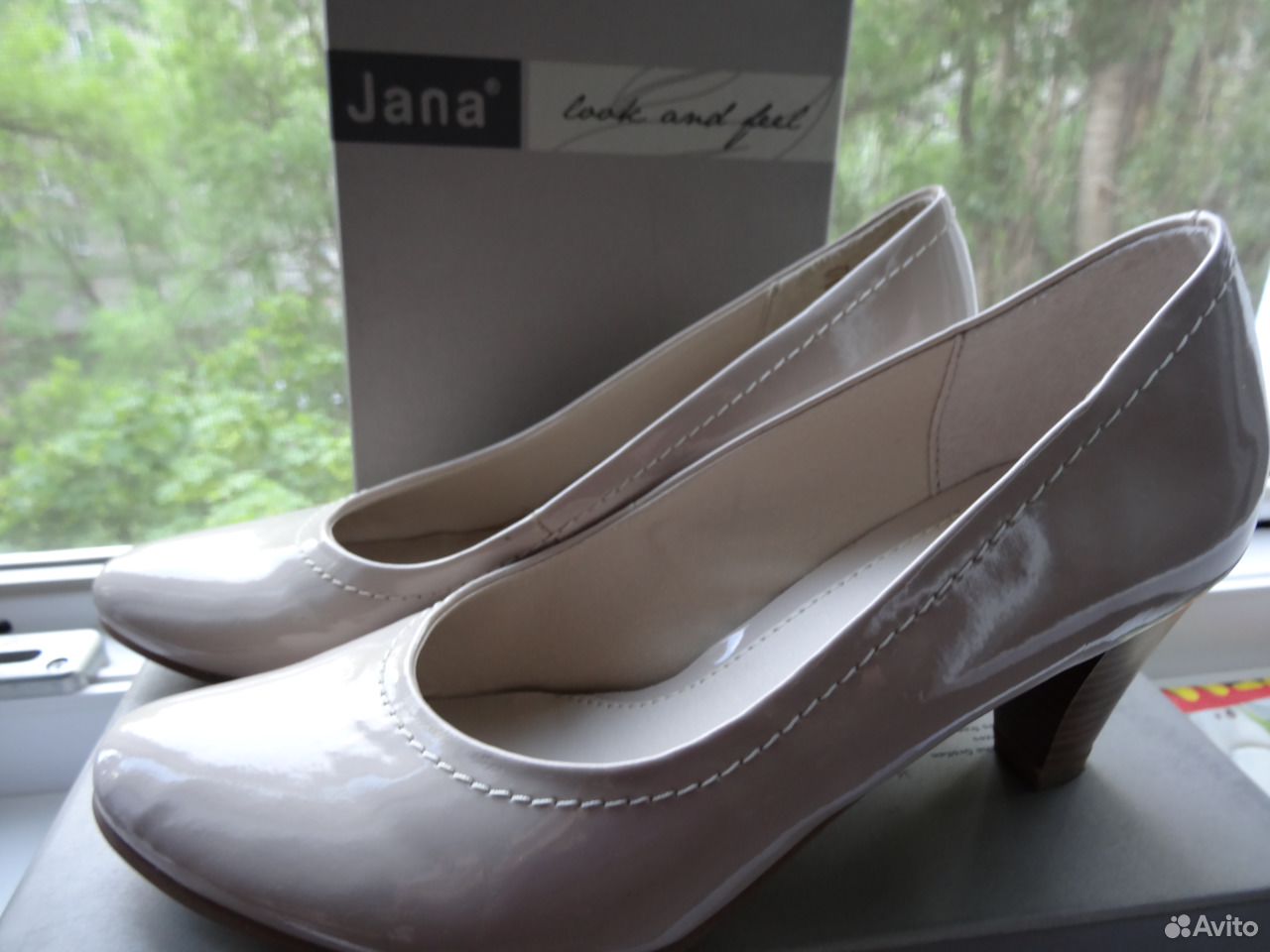 Купить туфли воронеж. Туфли кожаные Jana Германия. Обувь производства Германия Jana. Кожаные лаковые балетки Hogl.