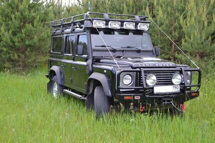 Land Rover Defender 2.4 МТ, 2009, внедорожник