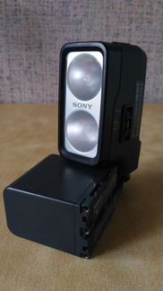 Продаю накамерный свет sony HVL-20DM