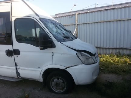 Iveco Daily 3.0 МТ, 2008, микроавтобус, битый