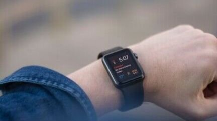 Apple watch серии 3 42мм космический серый