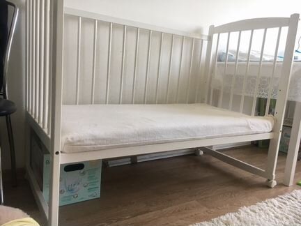 Кровать детская Белая