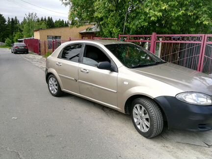 Chevrolet Lacetti 1.4 МТ, 2008, хетчбэк