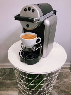 Кофемашина капсульная Nespresso Zenius 9737