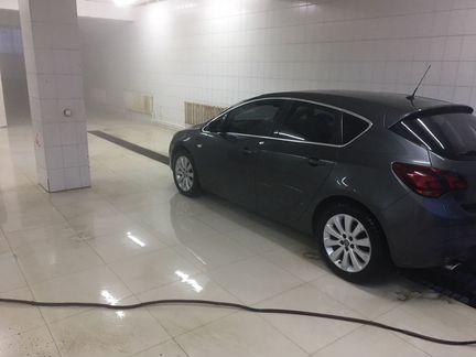 Opel Astra 1.4 МТ, 2010, 195 000 км