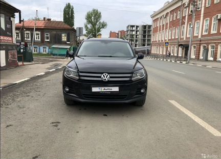 Volkswagen Tiguan 2.0 AT, 2015, 105 000 км