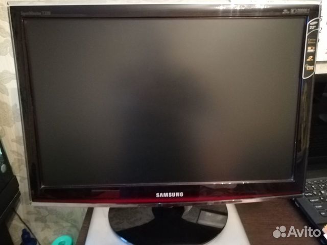 Монитор Samsung Sinc Master T220