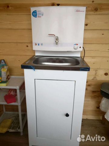 Водонагреватель с тумбой Аквалюкс бак антикор