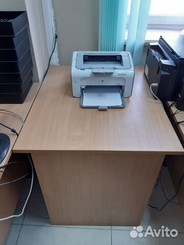 Маленький столик