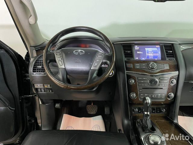 Infiniti QX56 `2011