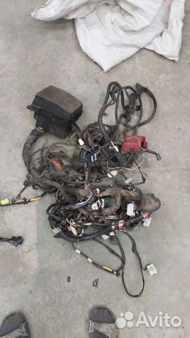 Подкапотная проводка Митсубиси Лансер 10 1.5ат