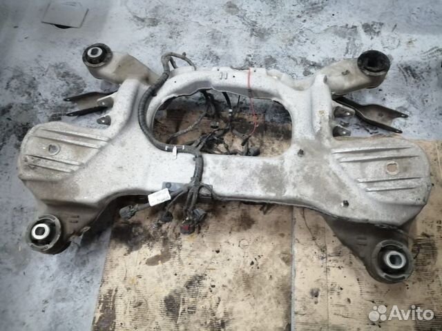 Range Rover подрамник