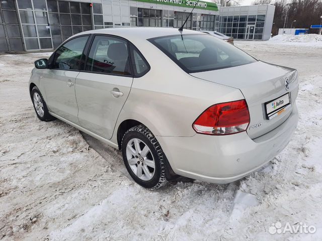 Volkswagen Polo 1.6 МТ, 2011, 77 000 км