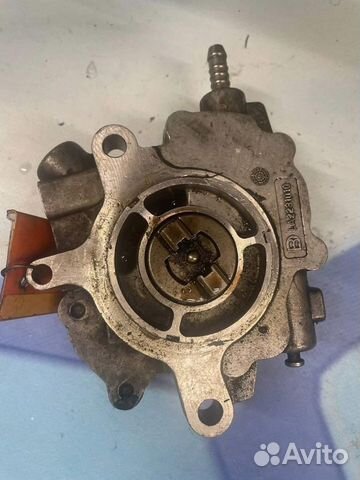 Насос вакуумный и топливный 07z127025e