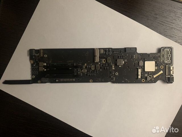 Материнская плата macbook air 13 а1466 на запчасти
