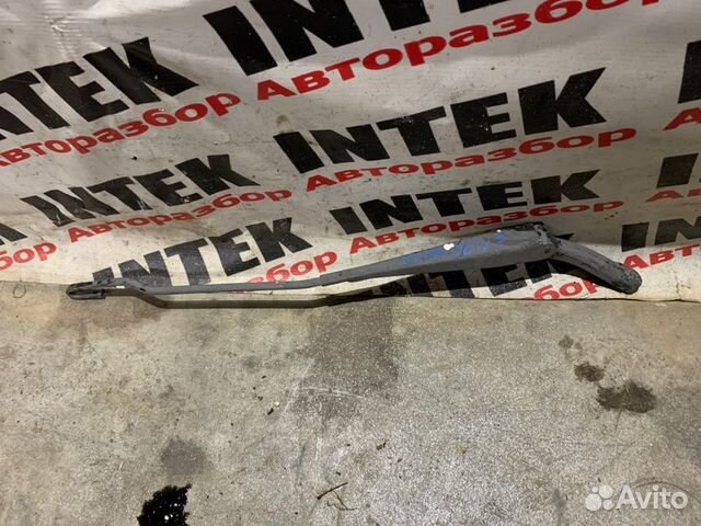 Поводок дворника Ford Mondeo 3 универсал