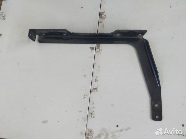 Опора бокового мостика / XF105 (DAF)