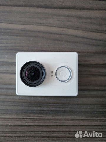 Экшен камера xiaomi yi