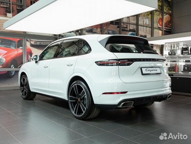 Porsche Cayenne 3.0 AT, 2021