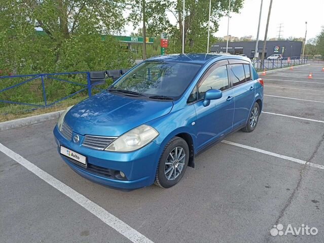 Nissan Tiida 1.5 AT, 2005, 255 000 км