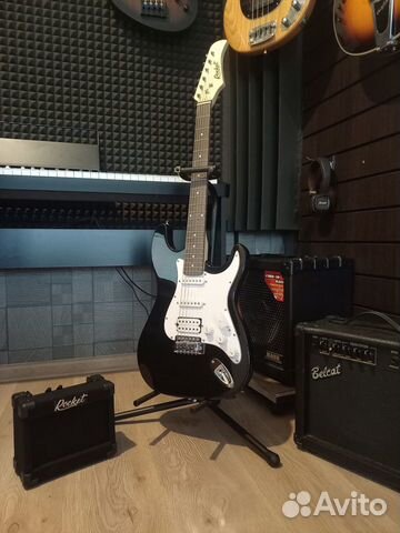 Электрогитара + комбик (комплект)