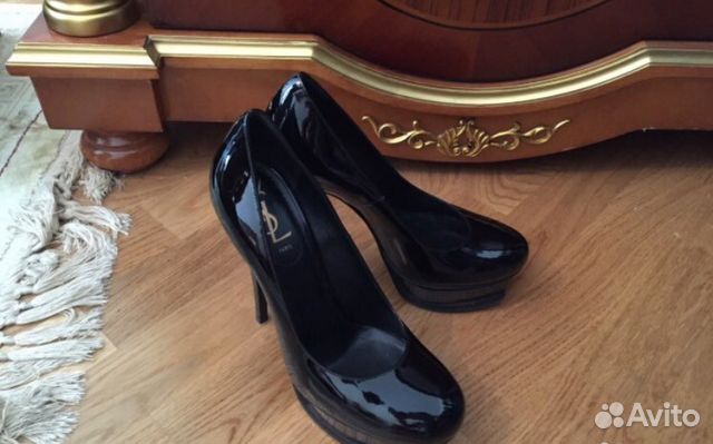 Туфли YSL Туфли YSL