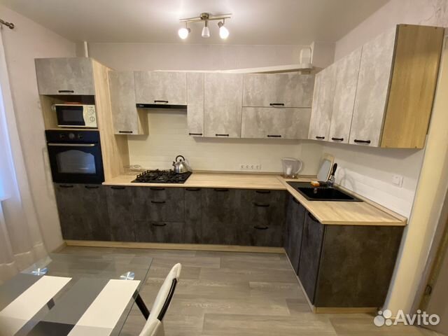 

1-к. квартира, 42 м², 1/5 эт.