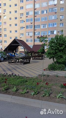 

1-к. квартира, 52 м², 3 кровати