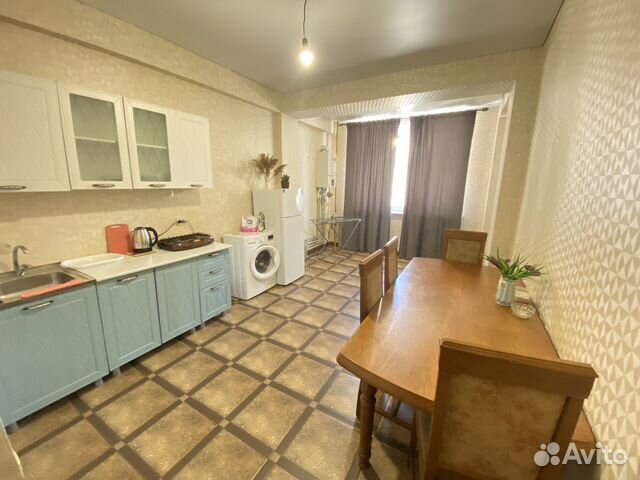 

2-к. квартира, 83 м², 6/12 эт.