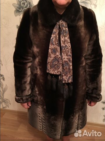 Мутоновая шуба с норкой