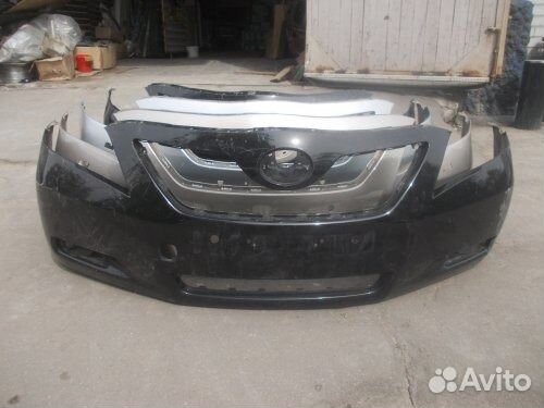 Toyota Camry V40 Бампер передний