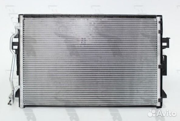 Радиатор кондиционера Мерседес 216 221 Радиатор кондиционера Мерседес 216 221