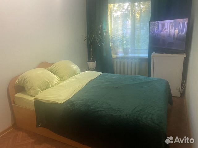 

1-к. квартира, 43 м², 1/3 эт.