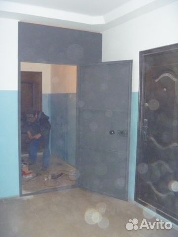 Двери тамбурные металлические, полимерные