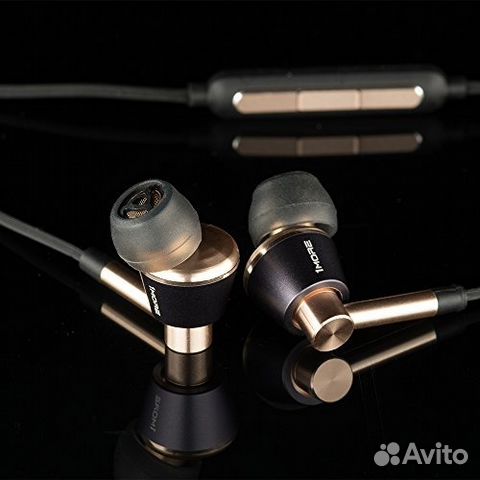 Наушники Xiaomi 1More E1001Triple Drive inEar gold Наушники Xiaomi 1More E1001Triple Drive inEar gold