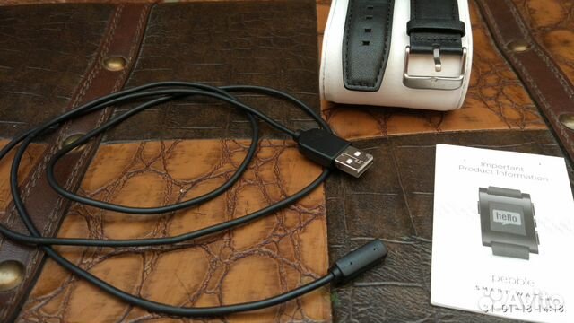 Новое зарядное устройство для часов Pebble