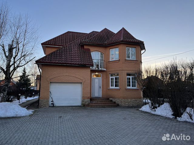 

4-к. дом, 330 м²
