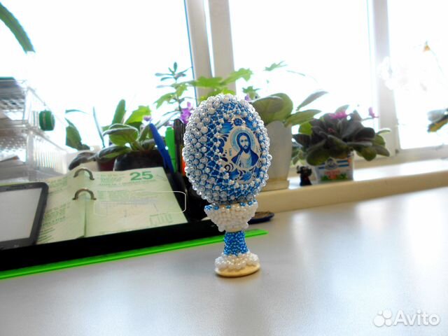 Сувенирные пасхальные яйца из бисера