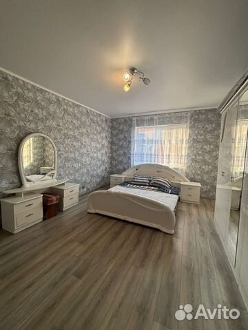 

2-к. квартира, 65 м², 2 кровати