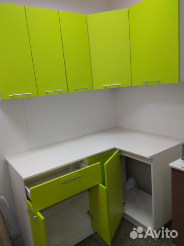Кухонный гарнитур угловой 1.5*1.0 м лайм Кухонный гарнитур угловой 1.5*1.0 м лайм
