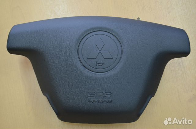 Рулевая накладка(руль, торпедо) Mitsubishi Lancer Рулевая накладка(руль, торпедо) Mitsubishi Lancer