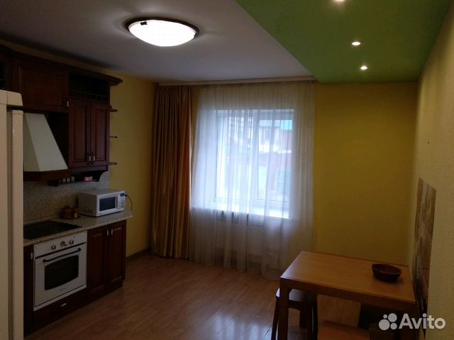 2-к квартира, 72 м², 2/5 эт.