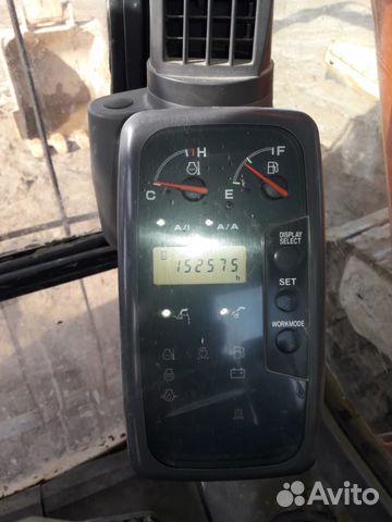 Экскаватор Hitachi ZX240 LC-3G 2011 года