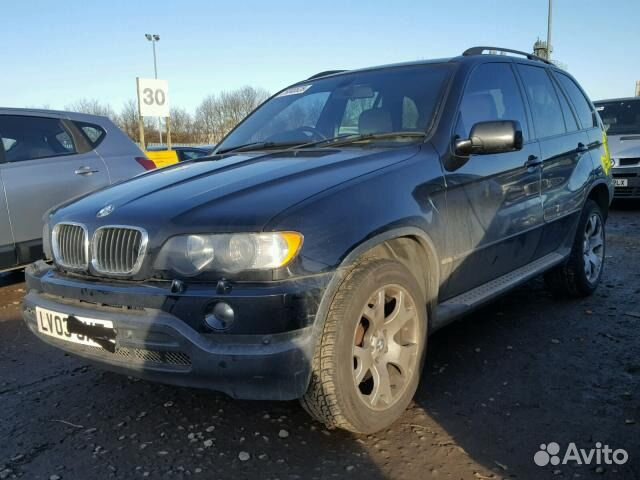 В разборе BMW X5 E53 2003