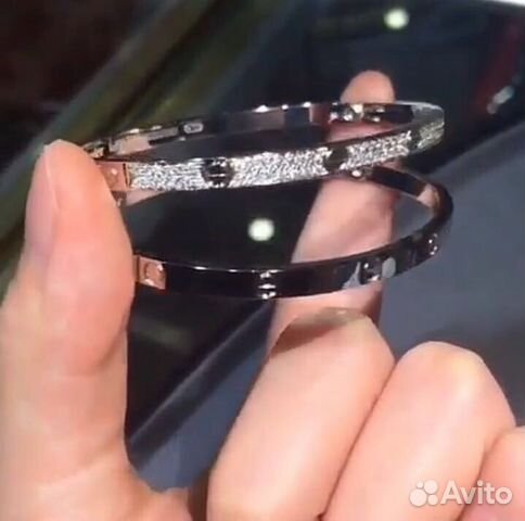Золотые браслеты картьер Cartier