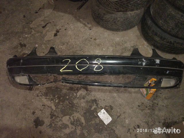 Бампер передний Мерседес 208 CLK