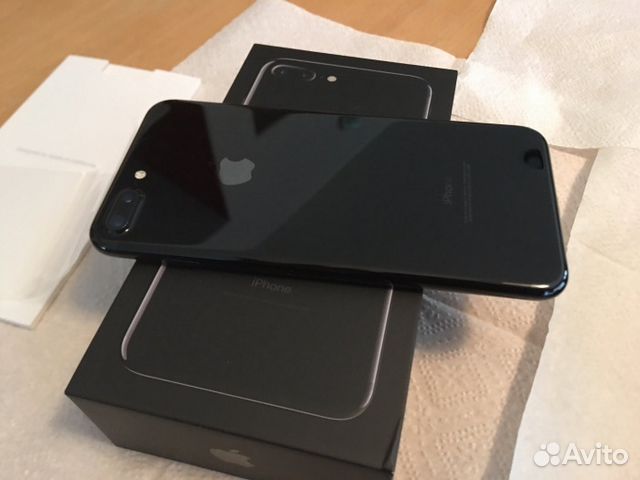 iPhone 7 plus jet black 128gb