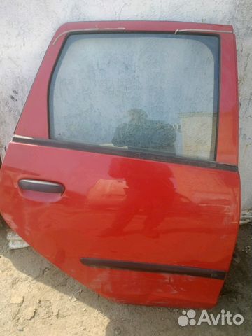 Задняя правая дверь mitsubishi colt 2006 год Задняя правая дверь mitsubishi colt 2006 год