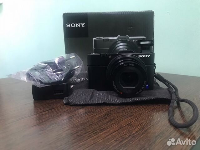 Компактный фотоаппарат sony cyper-shot DSC-RX100