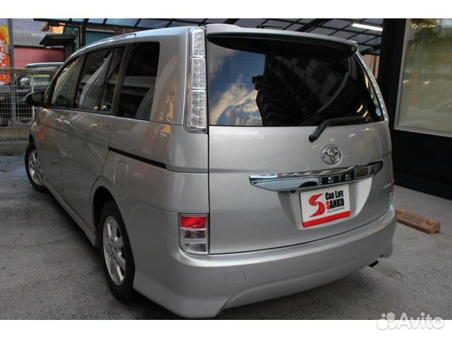 Toyota Isis 1.8 CVT, 2015, 37 000 км